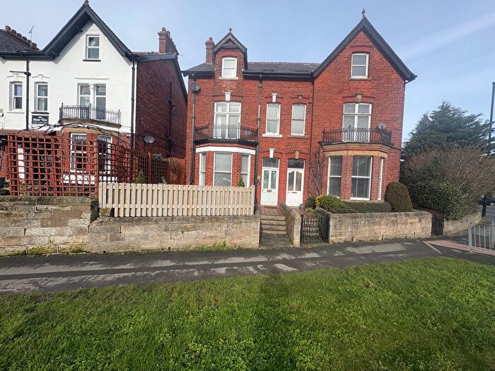 4 Bedroom Semi Detached House For Sale In Prospect Hill, Whitby, YO21