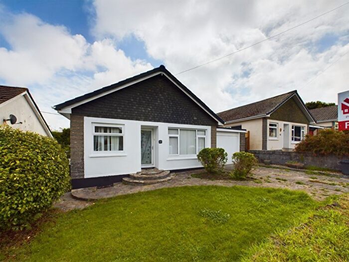 3 Bedroom Bungalow For Sale In Bell Lane, Lanner, Redruth, TR16