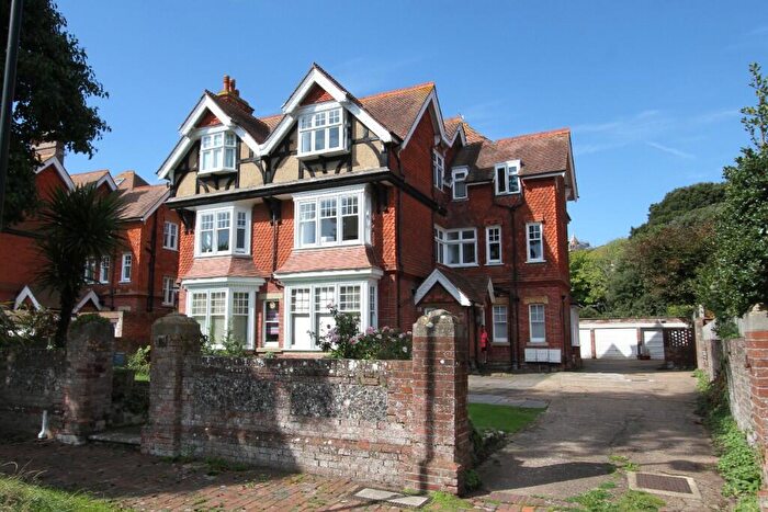 2 Bedroom Apartment For Sale In Denton Road, Eastbourne, BN20