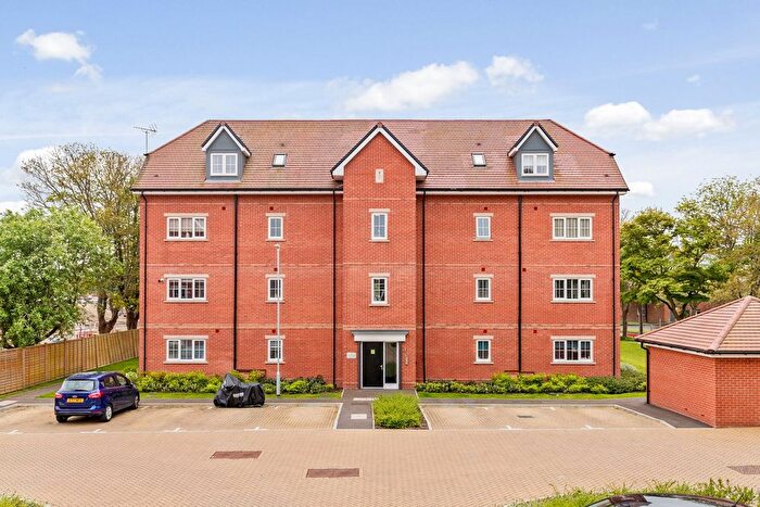 1 Bedroom Flat For Sale In Colonel Drive, Folkestone, CT20
