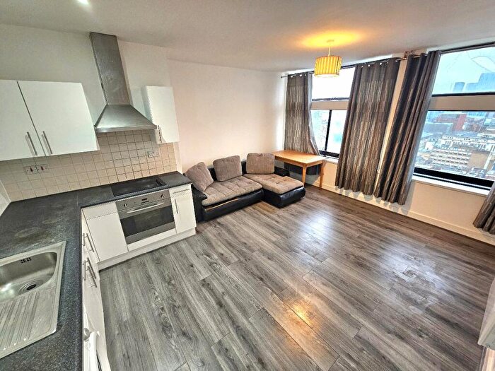 2 Bedroom Apartment To Rent In City Heights, Victoria Bridge Street, Salford, M3