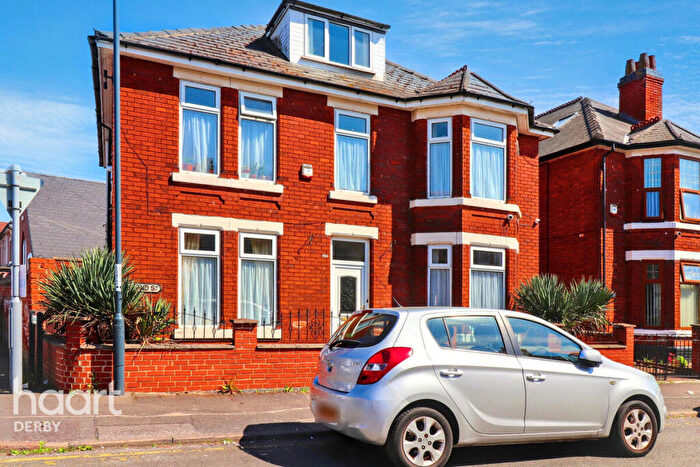 6 Bedroom Detached House For Sale In Almond Street, Derby, DE23