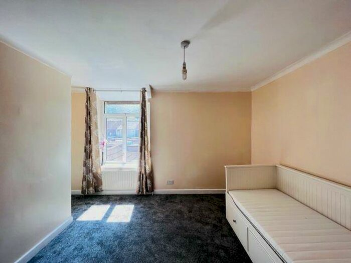 3 Bedroom Terraced House For Sale In Pochin Crescent, Tredegar, NP22