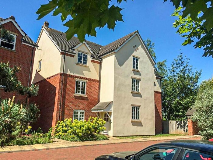 2 Bedroom Flat To Rent In Dann Place, Wilford, Nottingham, NG11