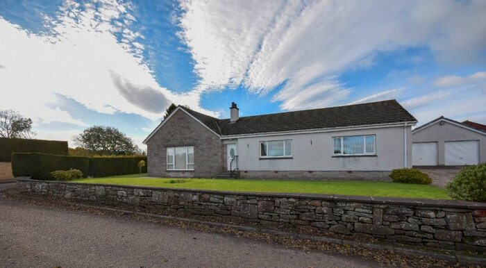 5 Bedroom Detached House To Rent In Braehead Road, Letham, Angus DD8
