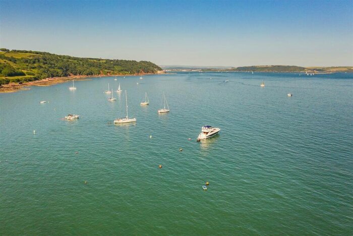 3 Bedroom Apartment For Sale In The Fort, Cawsand, Torpoint, PL10