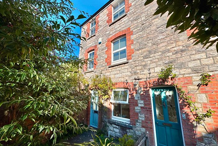 4 Bedroom Property For Sale In Arcade Terrace, High Street, Swanage, BH19