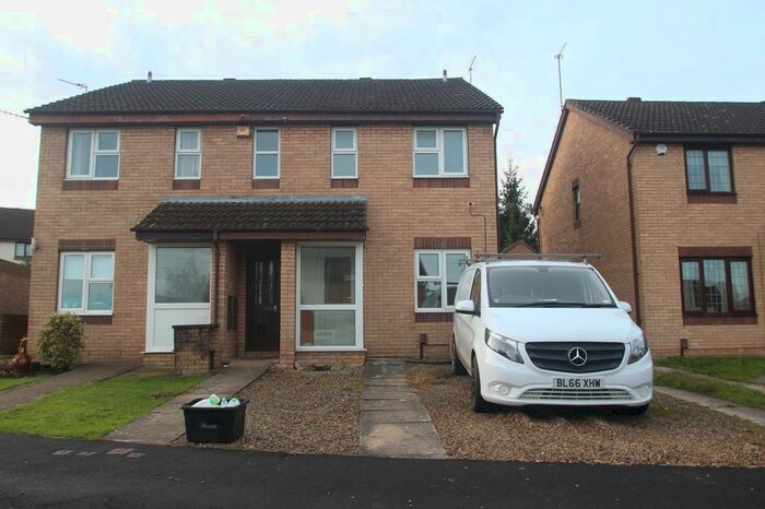1 Bedroom Flat To Rent In Comfrey Close, Harrogate, North Yorkshire, HG3