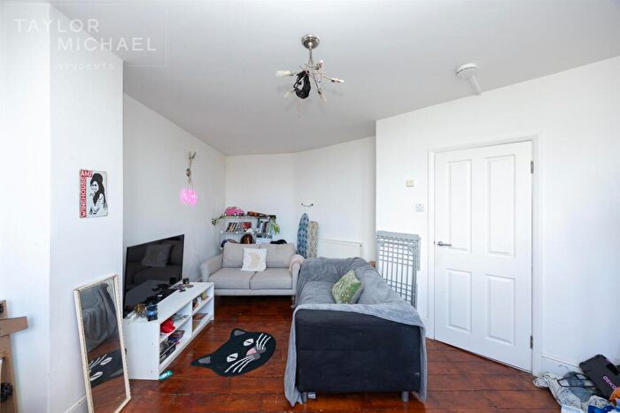 2 Bedroom Flat To Rent In Terminus Road, Brighton, BN1