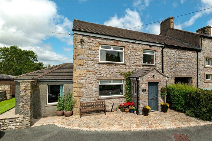 3 Bedroom Barn Conversion For Sale In Ingleton, Carnforth, North Yorkshire, LA6