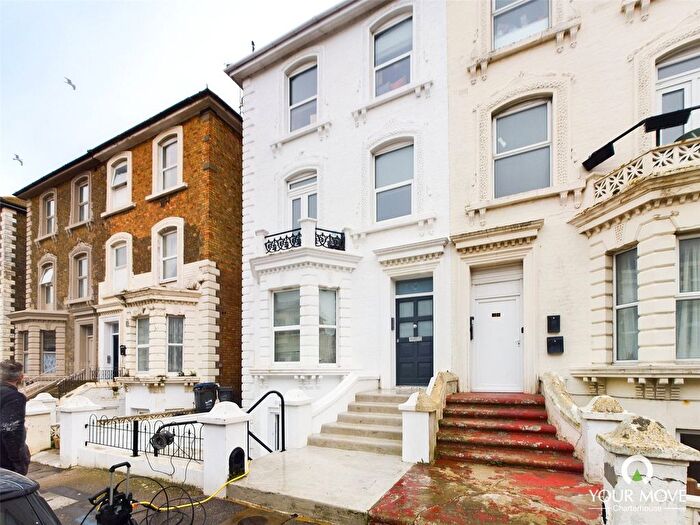 2 Bedroom Flat To Rent In Athelstan Road, Margate, Kent, CT9