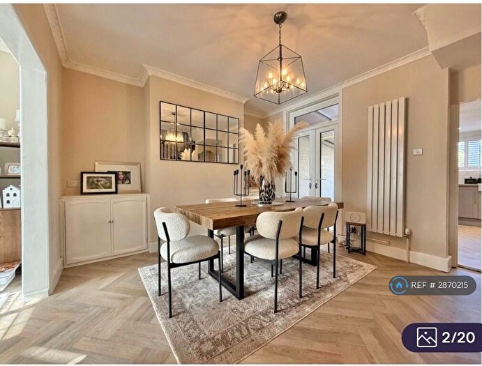 2 Bedroom Terraced House To Rent In Church Road, Exeter, EX2