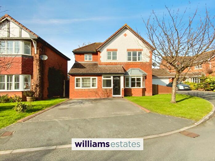 4 Bedroom Detached House For Sale In Lon Hafren, Rhyl, LL18