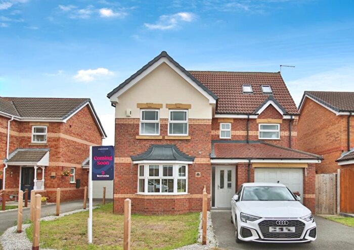 6 Bedroom Detached House For Sale In Bradgate Park, Kesteven Way, Kingswood, HU7