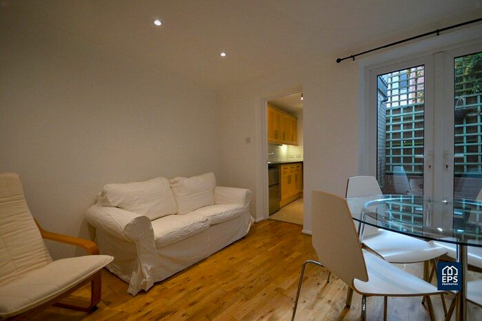 1 Bedroom Flat To Rent In Carlyle Road, CB4