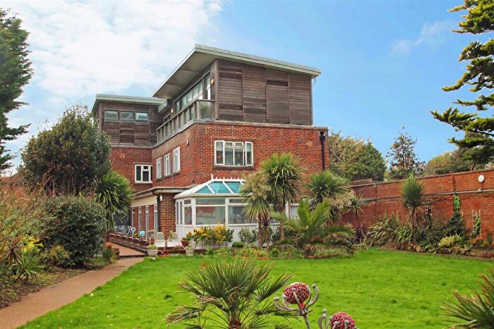 1 Bedroom Flat For Sale In Viceroy Lodge, Kingsway, Hove, BN3