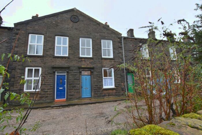 2 Bedroom Terraced House To Rent In Torr Vale Road, New Mills, High Peak, SK22