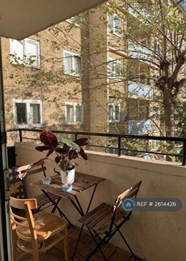 4 Bedroom Flat To Rent In Grimthorpe House, London, EC1V