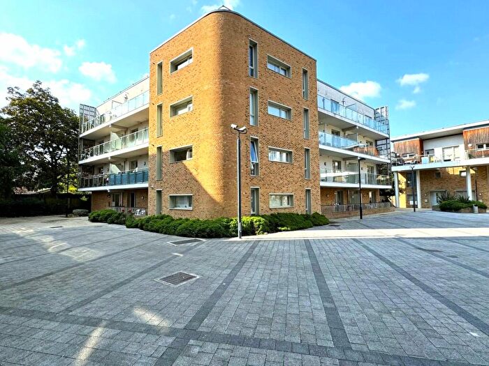 1 Bedroom Apartment To Rent In Stour House, Kidwells Close, Maidenhead, Berkshire, SL6