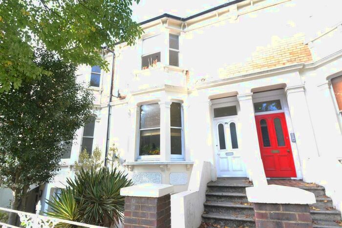 2 Bedroom Flat To Rent In Goldstone Villas, Hove, BN3