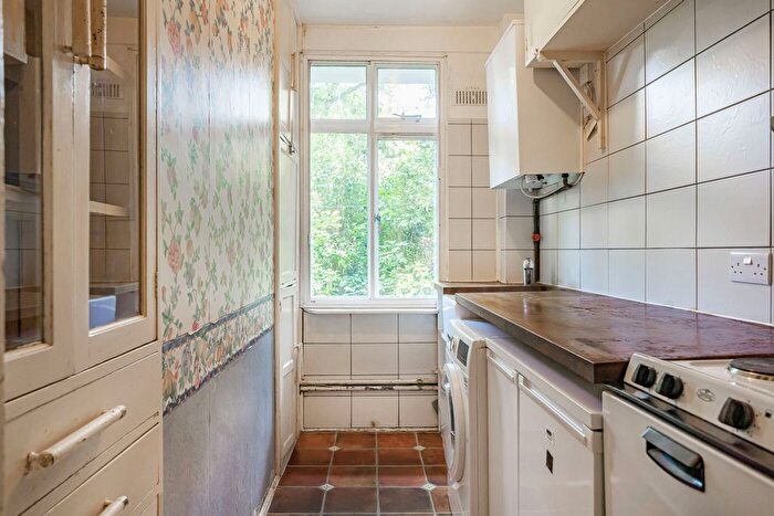 1 Bedroom Flat For Sale In Gray's Inn Road, London, WC1X