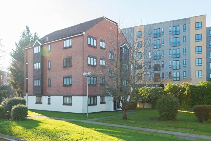 Studio To Rent In Robin House, Springvale, ME16