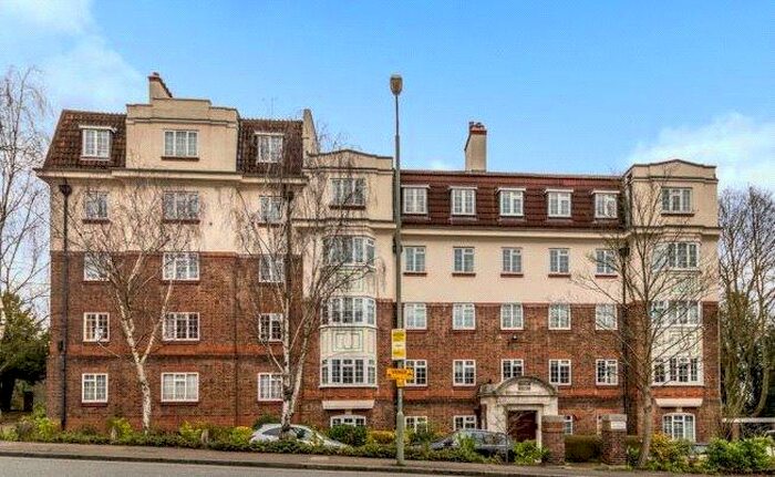 2 Bedroom Apartment To Rent In Crystal Palace Park Road, Crystal Palace, London, SE26