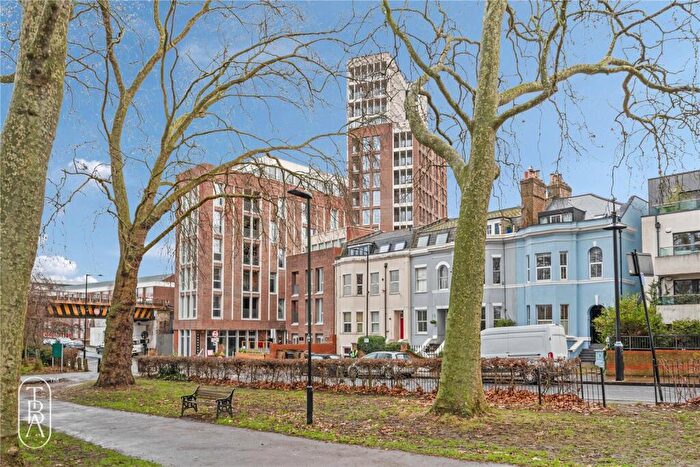 1 Bedroom Apartment For Sale In Parkhaus, Mapple Path, London, E5