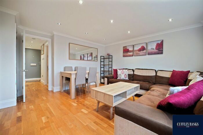 3 Bedroom Flat To Rent In Crane Court, Gurnell Grove, West Ealing, London, W13