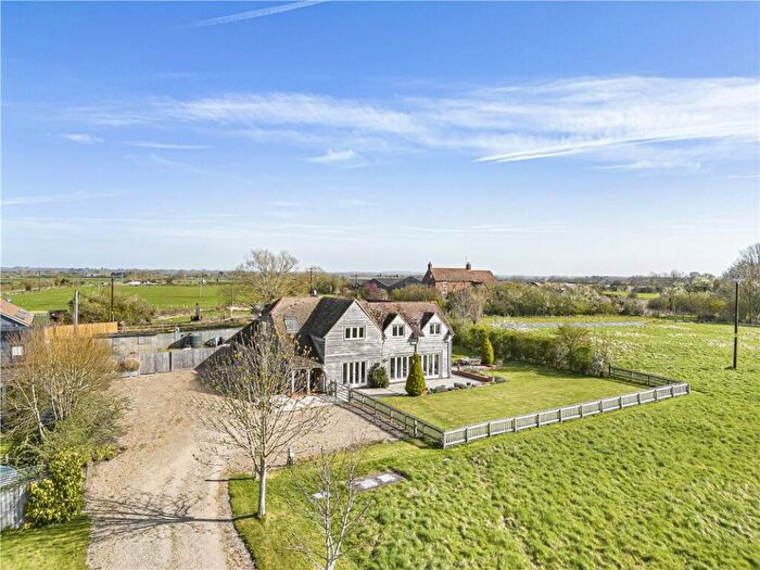 4 Bedroom Detached House For Sale In North Denchworth, Wantage, Oxfordshire, OX12