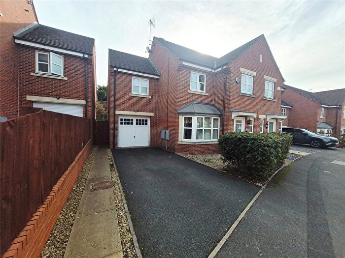 4 Bedroom Semi-Detached House For Sale In Ray Mercer Way, Kidderminster, Worcestershire, DY10