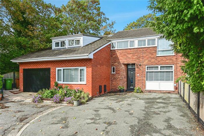 6 Bedroom Semi Detached House For Sale In Alscot Close, Maghull, Merseyside, L31
