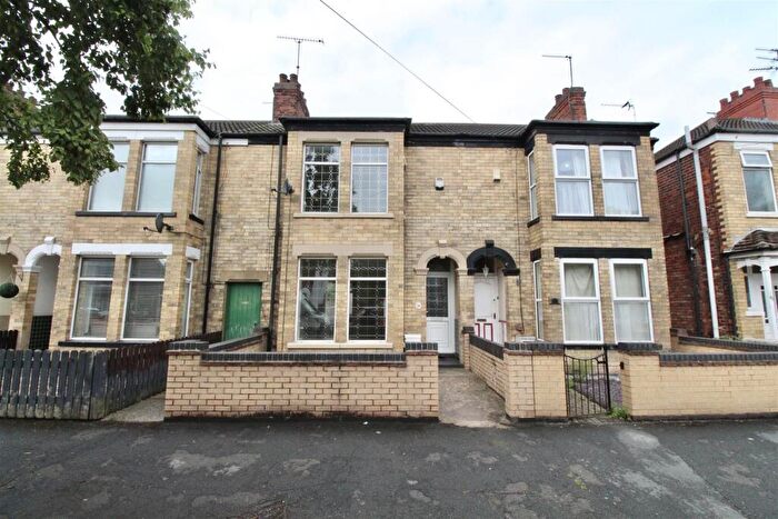 3 Bedroom Terraced House To Rent In Inglemire Avenue, Hull, HU6
