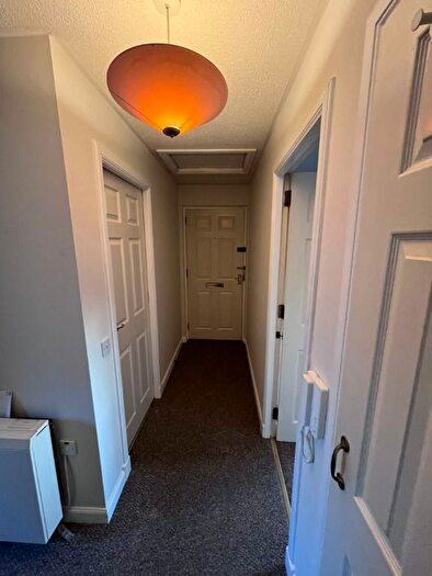 2 Bedroom Flat To Rent In Orwell Terrace, Edinburgh, EH11