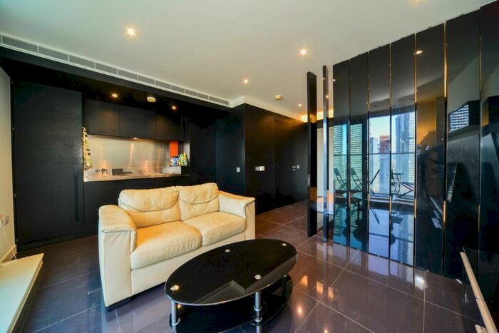 Studio To Rent In Pan Peninsula Square, Docklands, London, E14