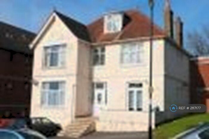 2 Bedroom Flat To Rent In Thorold Road, Southampton, SO18