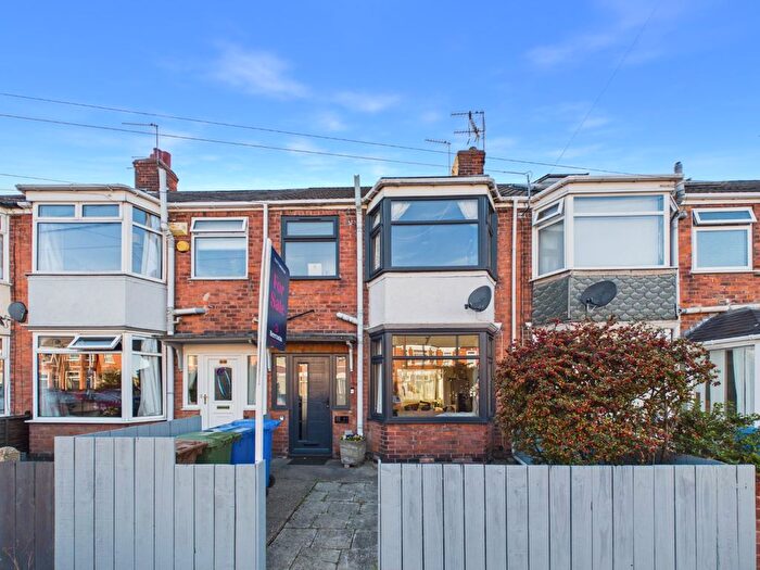 3 Bedroom Terraced House For Sale In Keswick Gardens, Hull, East Riding Of Yorkshire, HU6