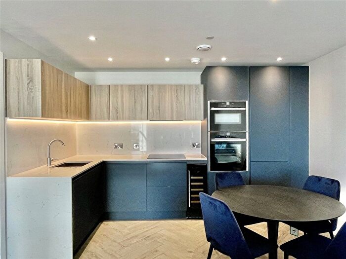 1 Bedroom Flat To Rent In Castle Wharf, A Chester Road, Manchester, M15