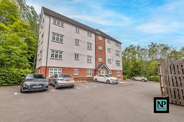 2 Bedroom Apartment To Rent In Wainwright House, Wilnecote, B77