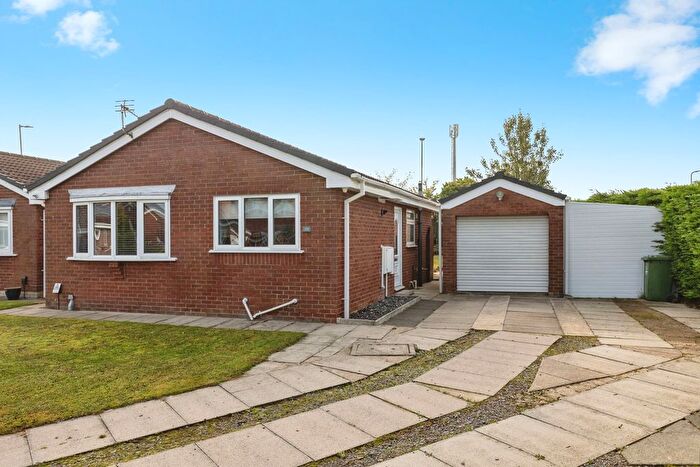 2 Bedroom Bungalow For Sale In Dentdale Close, Yarm, Durham, TS15