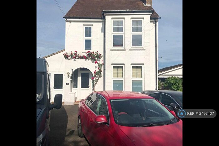 1 Bedroom Flat To Rent In Barming, Maidstone, ME16