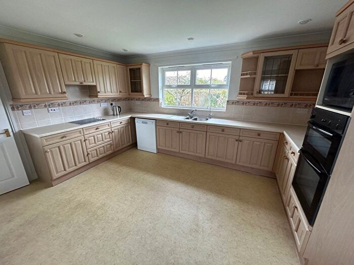 3 Bedroom Detached Bungalow For Sale In Pinfold Close, Rippingale, Bourne, PE10