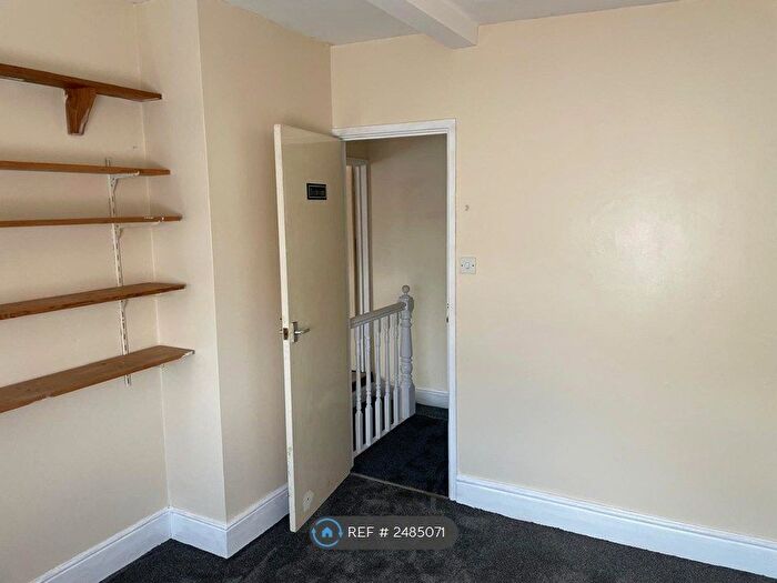 2 Bedroom Terraced House To Rent In Elmina Road, Swindon, SN1