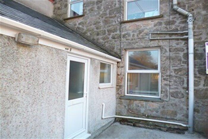 1 Bedroom Flat To Rent In Carbean Cottages, St. Austell, PL26