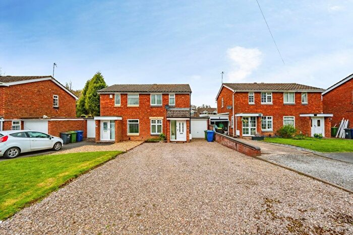 2 Bedroom Semi Detached House For Sale In Hartleyburn, Wilnecote, Tamworth, B77