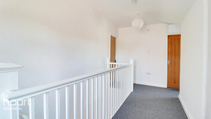 4 Bedroom Semi-Detached House To Rent In Middletons Lane, Norwich, NR6