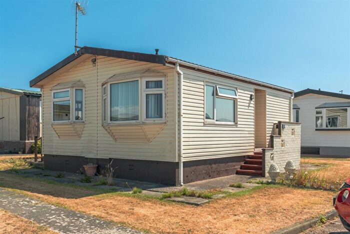2 Bedroom Chalet For Sale In West Shore Park, Walney, Barrow-In-Furness, LA14