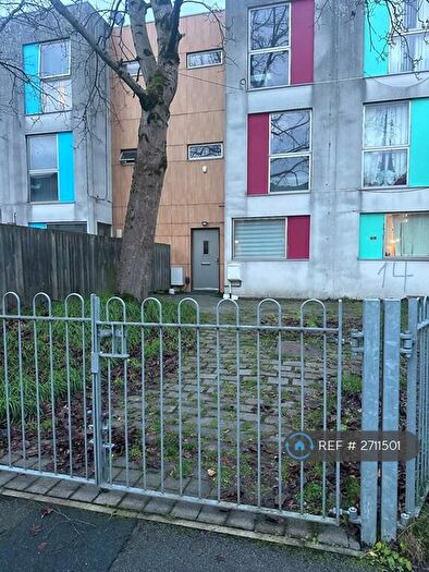 4 Bedroom Terraced House To Rent In Beech Mount, Manchester, M9