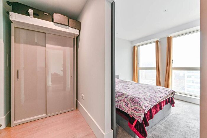 1 Bedroom Flat For Sale In High Street, Croydon, CR0