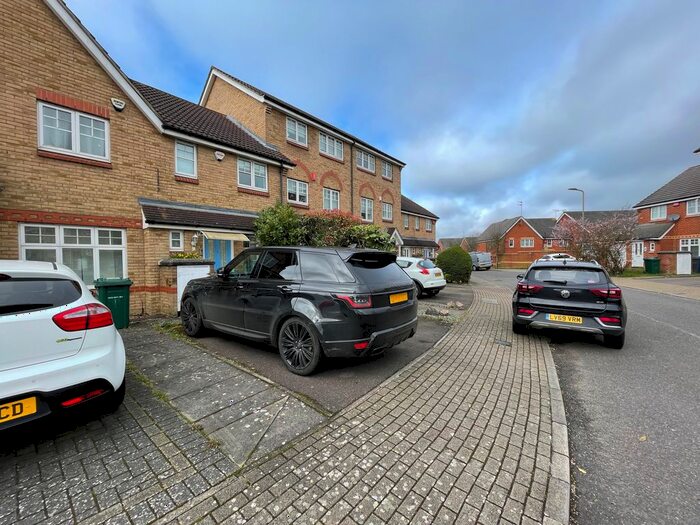 2 Bedroom Terraced House To Rent In Magnolia Gardens, Edgware, HA8